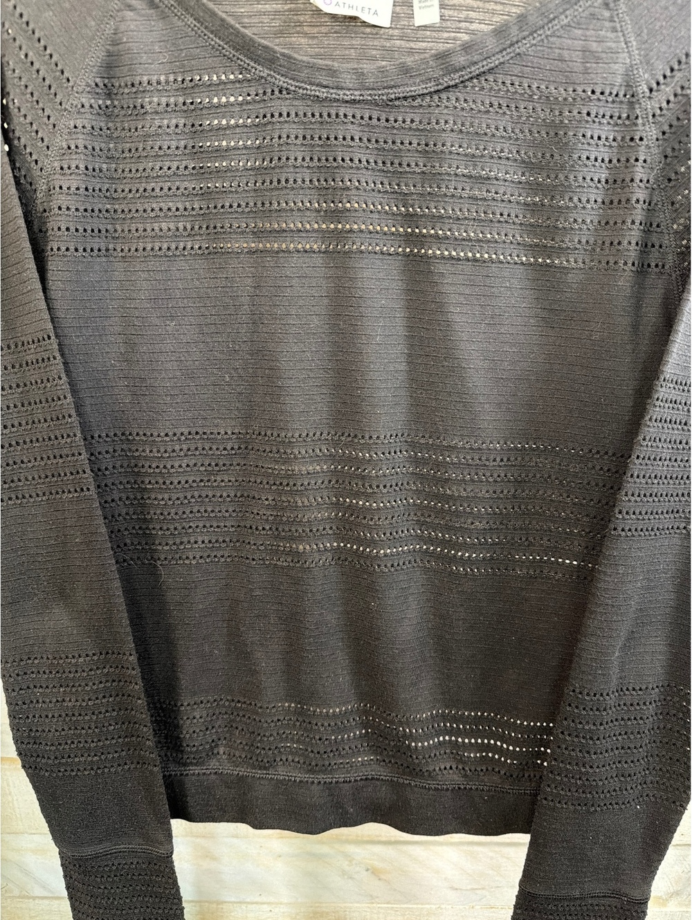 Athleta Black Lightweight Long Sleeve Pullover Sweater, Size Small - Picture 3 of 6